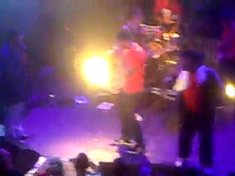 Sir Samuel live au Divan du monde 29/04/11 ....