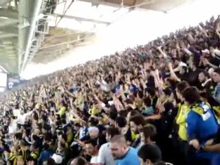 Saygı Duruşu ve Omuz Omuza - 010511