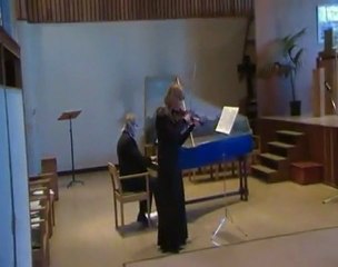 YouTube - "Le Tambourin" pour violon et clavecin de J-M Leclair