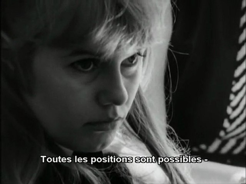 Extrait "Je suis curieuse - Version Bleue"