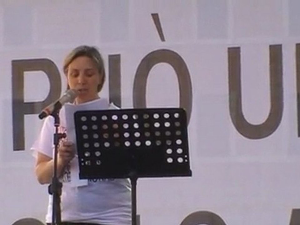 Antonella Cocciante (L'Aquila) 2 aprile con Emergency