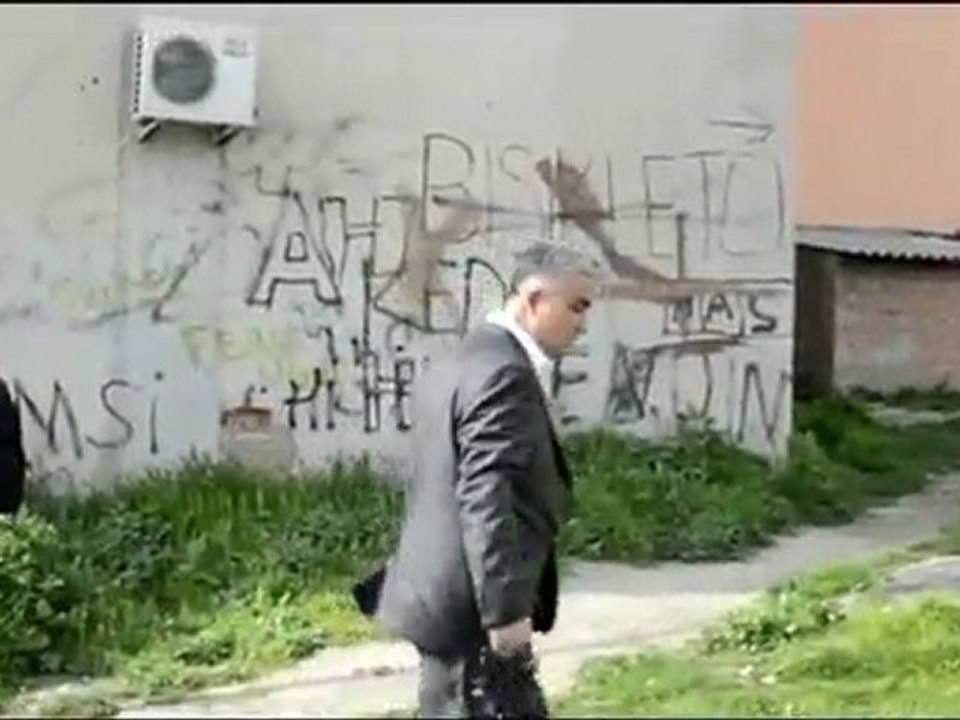 Mağdur Esnaflar, Başbakan'ı protesto etti
