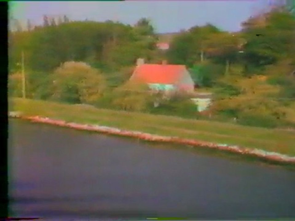 Ribot Flolie couvrechef ferry Ouistreham  6 juin 1986