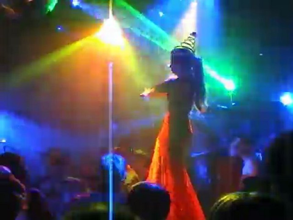 DJ MASTER @ THE QUEEN Club Paris