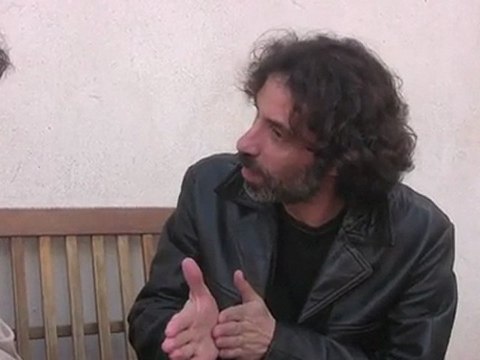 Rabih Mroué (2) ITW Bruno Tackels Hybrides#3 Montpellier 2011