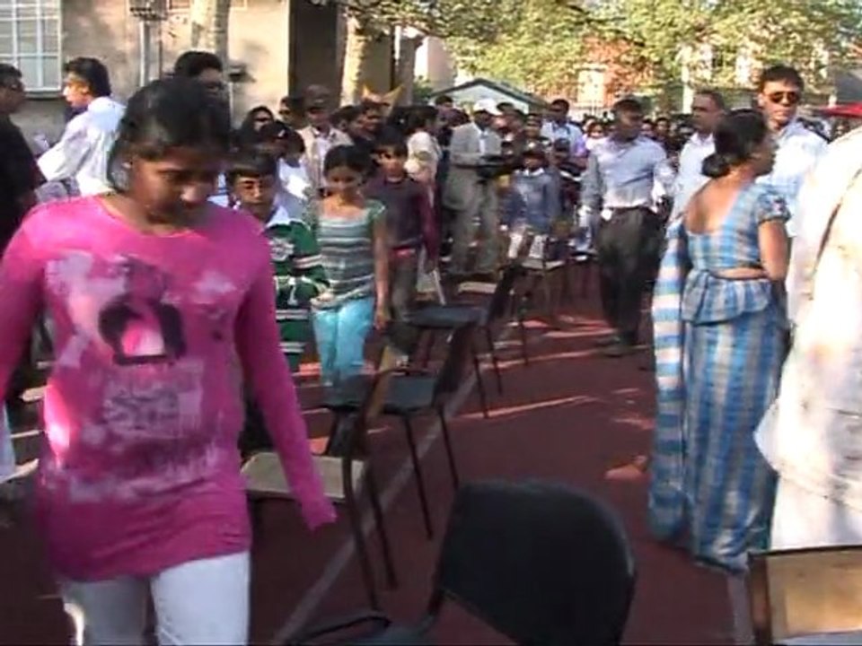 BAKMAHA ULELE 17 AVRIL 2011 ORGANIZED BY THE DHAMMA CHAKKA BUDHIST TEMPLE  LA COURNEUVE PARIS -FRANCE