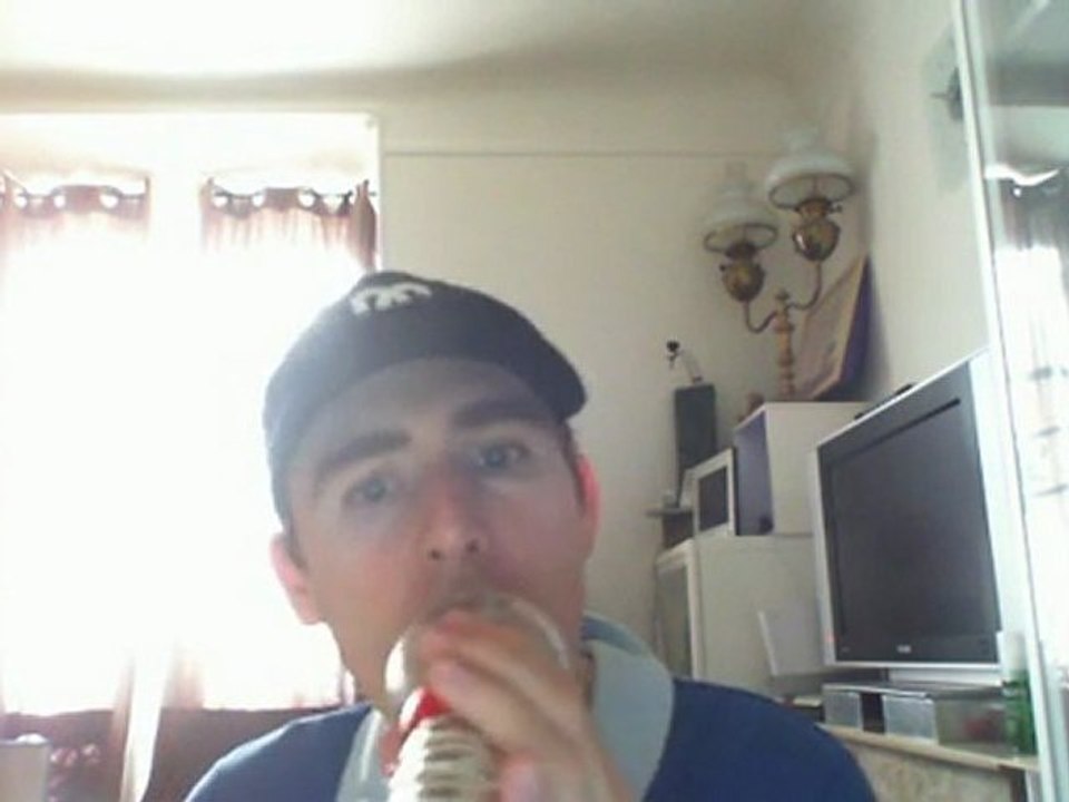 Wiwi égratigne "shining star" d'Earth Wind & Fire