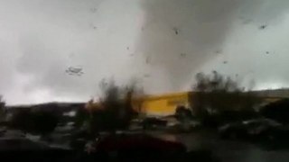 NEW ZEALAND Auckland..tornado footage 03-05-2011 - DESHAKED STABILIZED