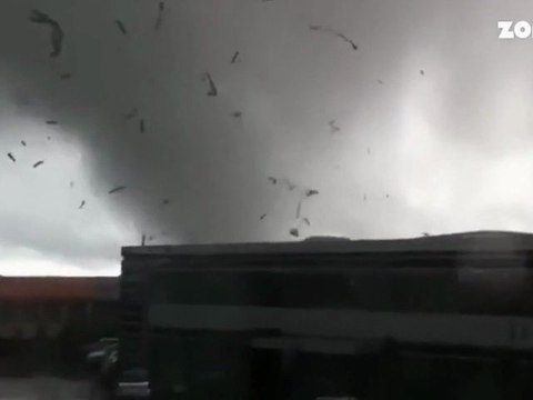 Auckland Tornado Raw footage New Zealand 2011 - DESHAKED STABILIZED