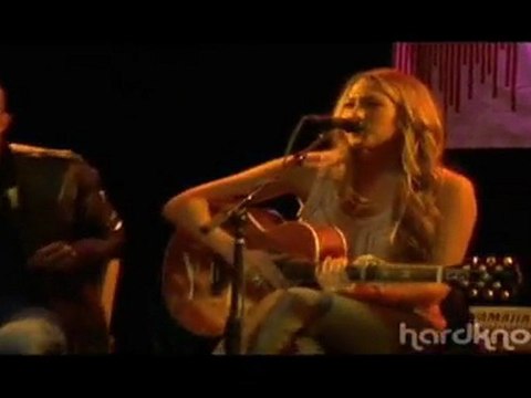 Common Performs The Light and Talks New Album