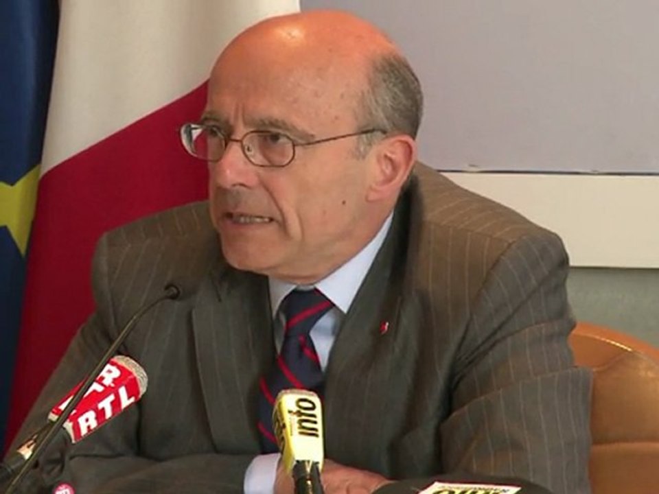 French PM pushes for anti-Syria sanctions