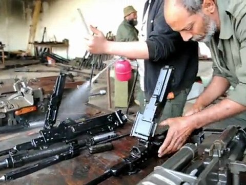 Training Libya's rebels in Benghazi