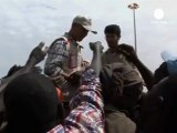 Libia, si aggrava la situazione di migranti e feriti a...