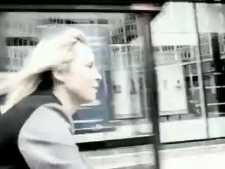 Juliet Elliott-stop frame film by Charge Bikes, Fixed Gear London Girl , Girls, tricks, wheelie