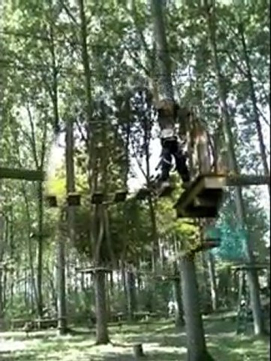 2011-Accrobranche-Julian-v2