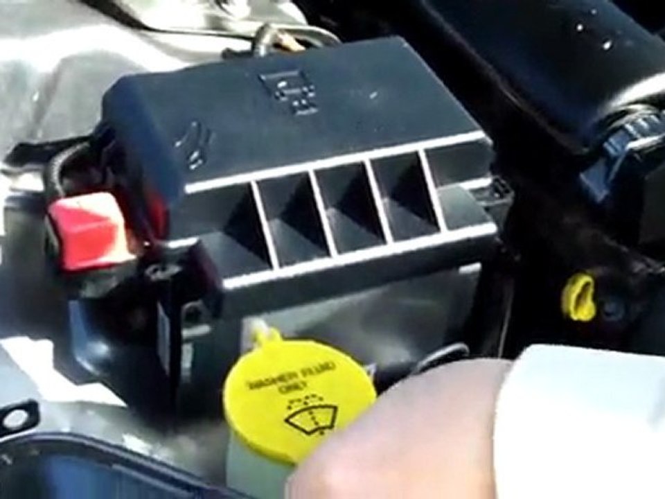 Used 2005 Dodge Magnum SXT AWD for sale at Honda Cars of Bellevue...an Omaha Honda Dealer!