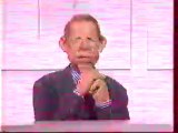 Extrait De l'emission LES GUIGNOLS DE L'INFO Mars 1994 Canal 