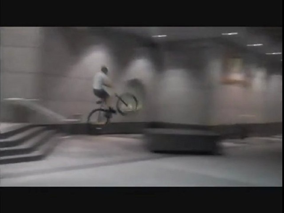Fallimento spettacolare in bicicletta