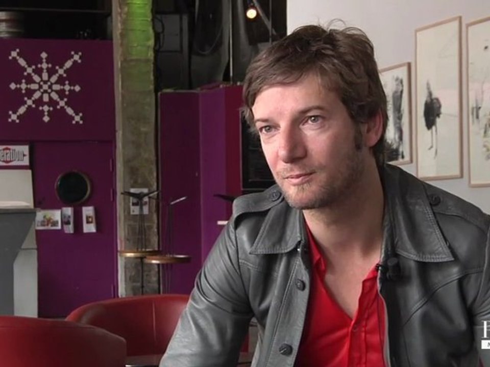 Bertrand Belin en concert littéraire pour Paris en toutes Lettres