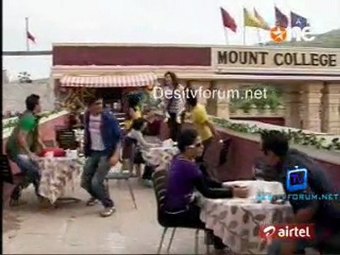 Pyaar Kii Yeh Ek Kahaani - 4Th May 2011 Watch Online video pt1