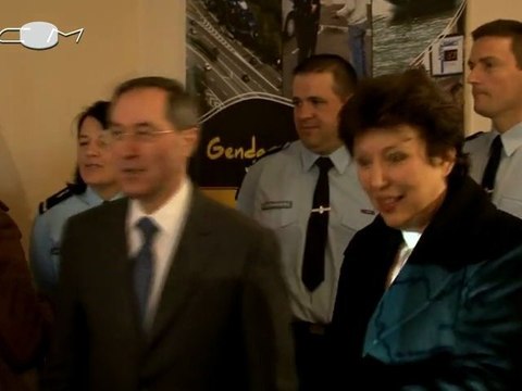 Violences faites aux femmes et violences intrafamiliales : déplacement de Claude GUEANT et Roselyne BACHELOT-NARQUIN dans les Yvelines