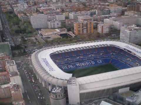 Manchester United vs Schalke Goals and Highlights 4/5/2011 [ Champions League Semi Final 2nd Leg ]
