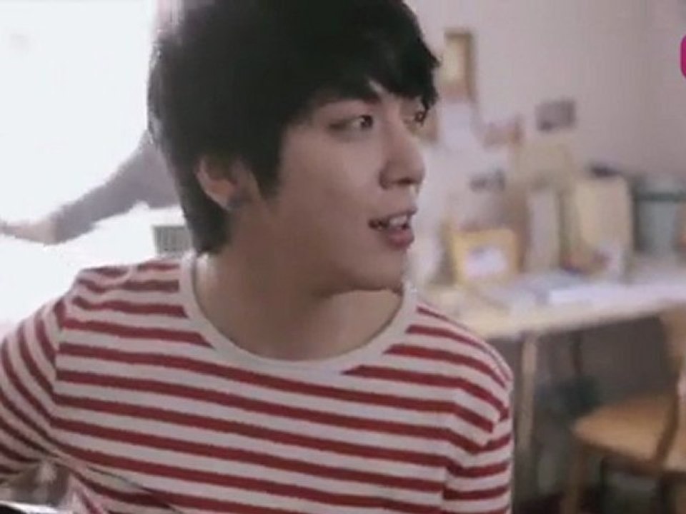 LOVE GIRL - 씨엔블루 (CNBLUE) - HD