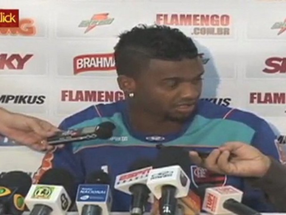 Felipe é poupado de treino mas pega o Ceará