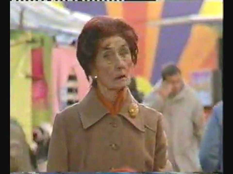 Funny Eastenders (Voice Over) Part 1