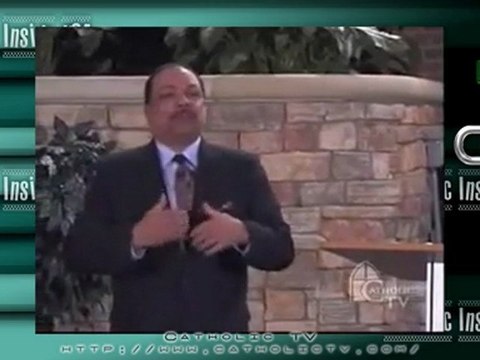 Pastor and flock convert to catholicism! - Alex Jones and the Church founded by Jesus Christ! 1st