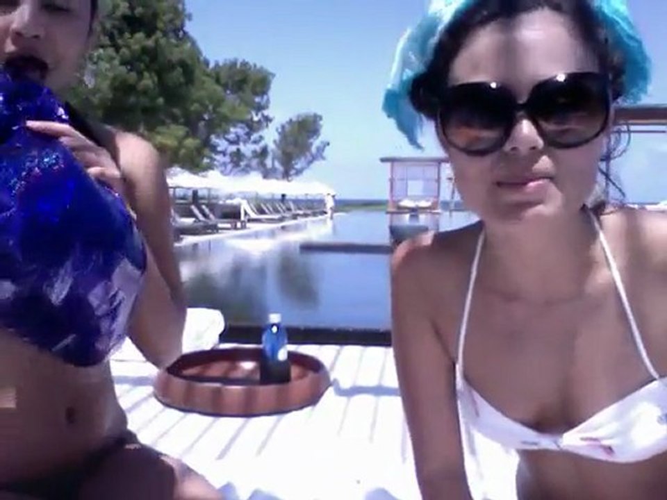 Nathalie Kelley on ihe Island