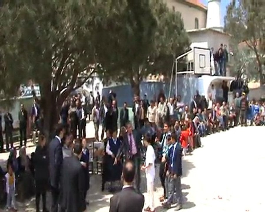 Yumurta Taşıma Yarışı