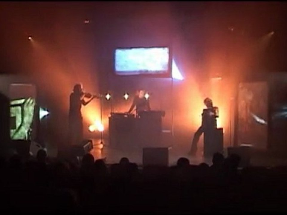 MAM / MUSIQUE ACOUSTIQUE MACHINES "PYRAMIDAL"