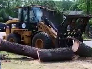 CBN's Operation Blessing Helps Tornado Cleanup in ...
