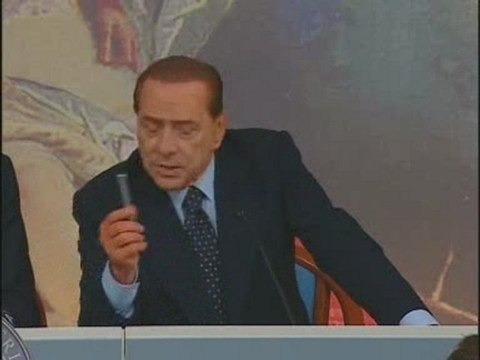 La Russa - Mini-naja ed emergenza rifiuti