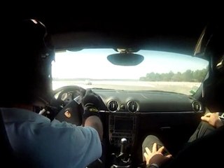 Un tour en Cayman S au Castellet avec JJ au commande le 8 avril 2011