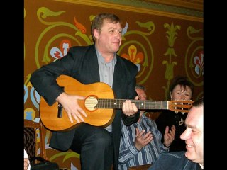 Поёт Владимир Зачепа