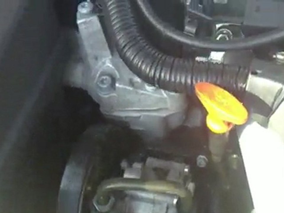 son moteur a froid du 2.2 16 " ESSENCE " de chez peugeot