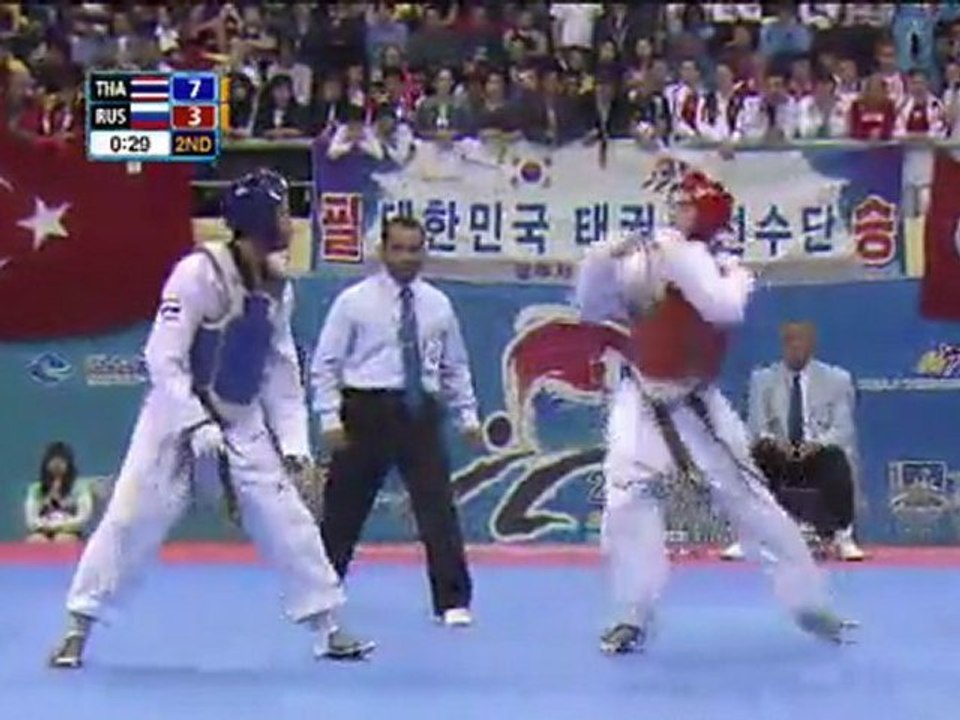Khawlaor Chutchawal - Megamedov Seyfula (54kg semifinal WTF World Taekwondo Championships 2011)