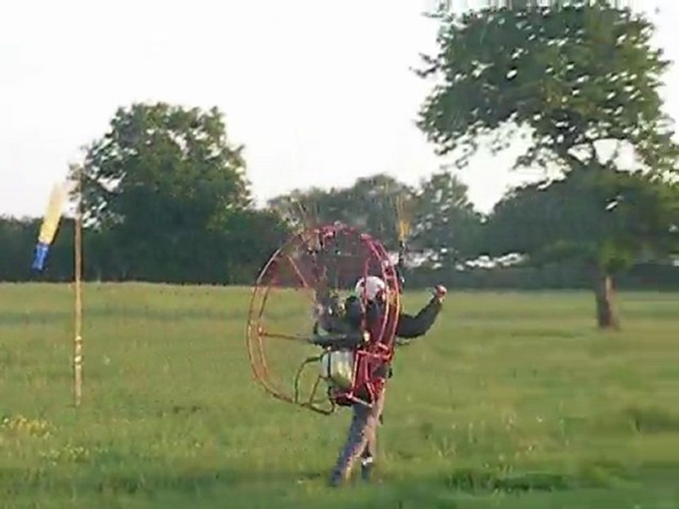 Mon 1er vol paramoteur ! - Le 04-05-2011