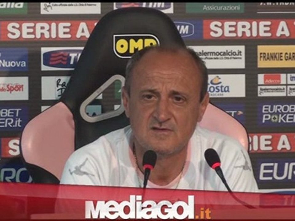 Delio Rossi in conferenza stampa vigilia Palermo-Bari - 06/05/2011 - Mediagol.it