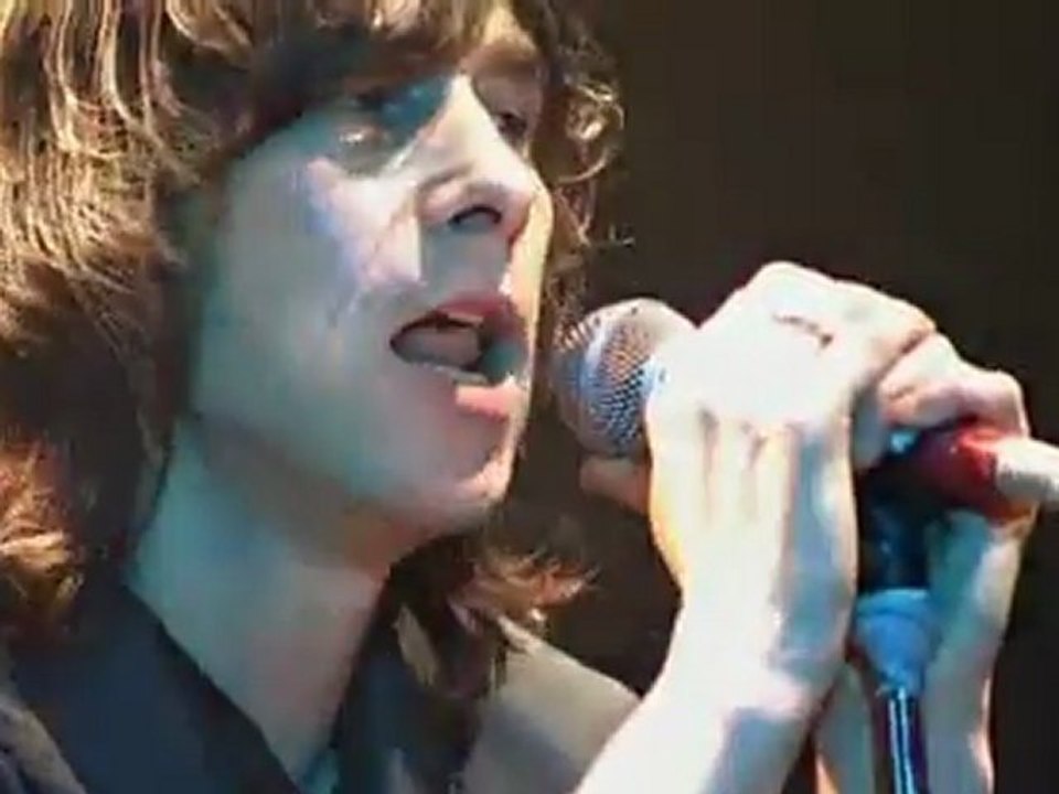 PRIMAL SCREAM - Shoot Speed Kill Light (Live)