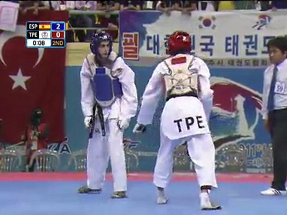 Gonzalez Joel - Wei Chan Yang (58kg semifinal World Taekwondo Championships 2011)