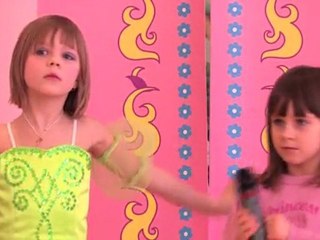 Даша и Соня исполняют песню ВОЛЫНКА + репетиция