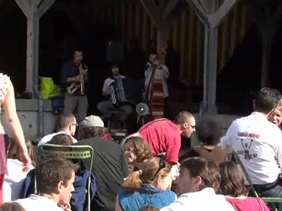 Gallina la lupa rue St Malo Brest 2011