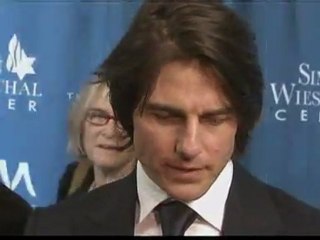 Tom Cruise awarded for human rights work