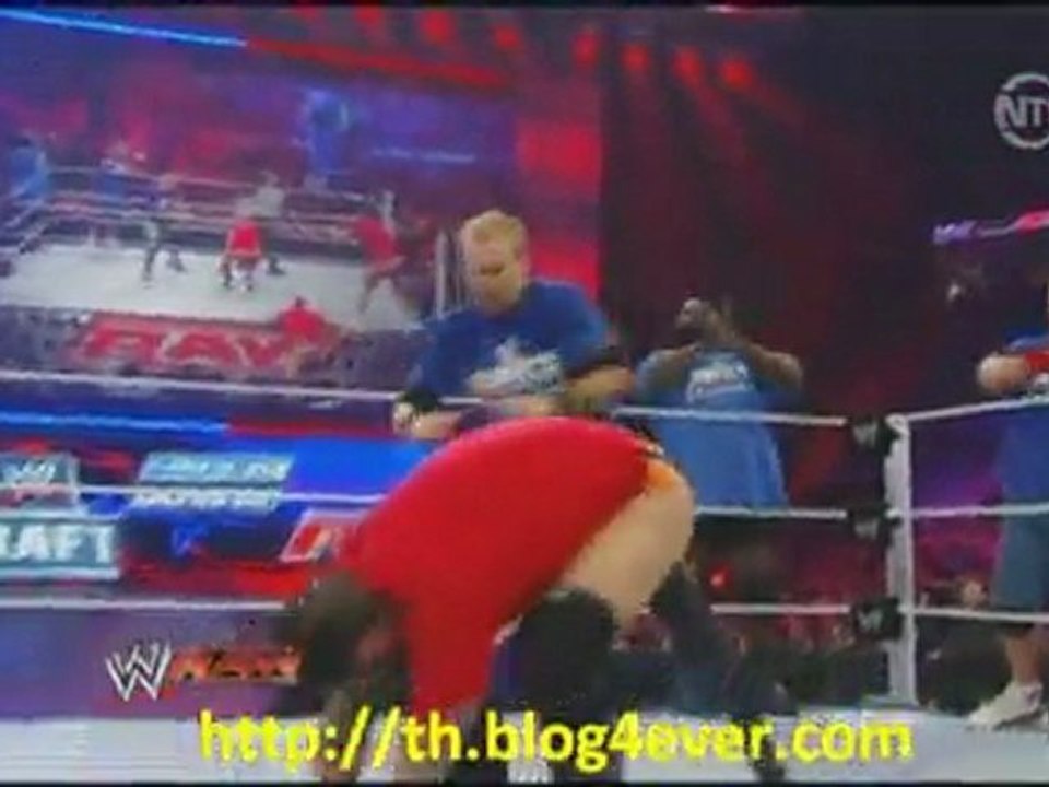 Main Event du Catch Attack Raw du 6/05/11