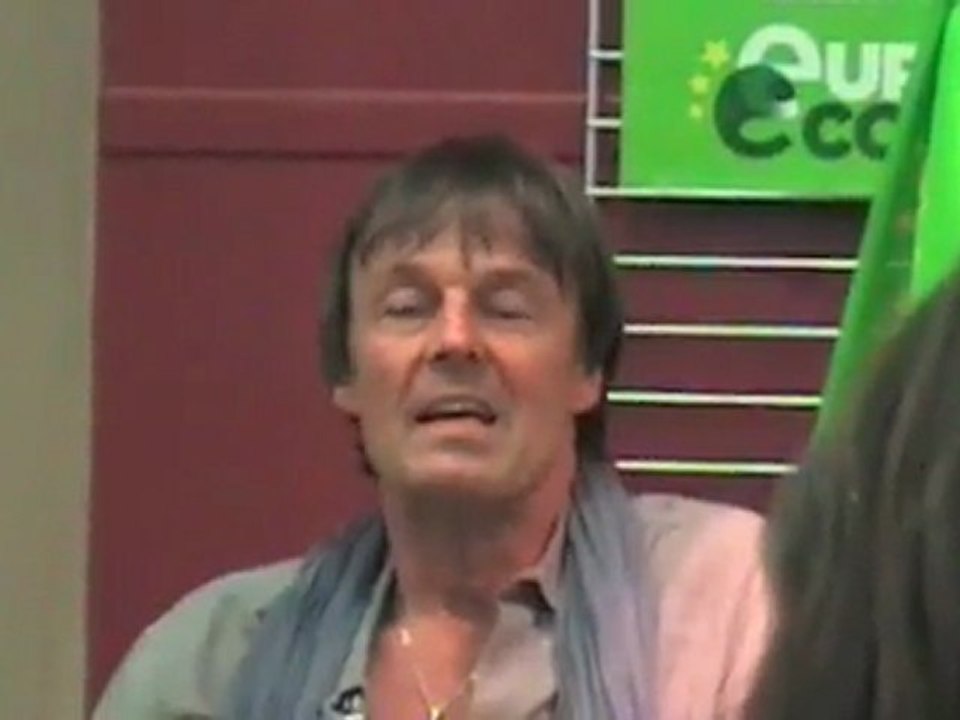 Nicolas Hulot : "vision incompatible avec la majorité actuelle"