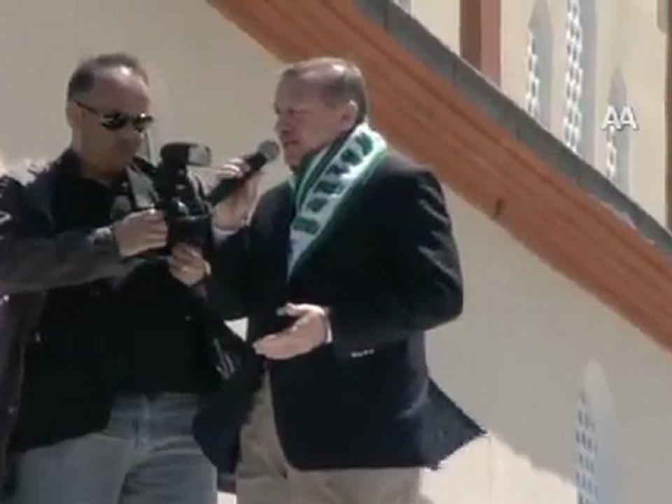 KILIÇDAROĞLU DENGEYİ KAYBETTİ