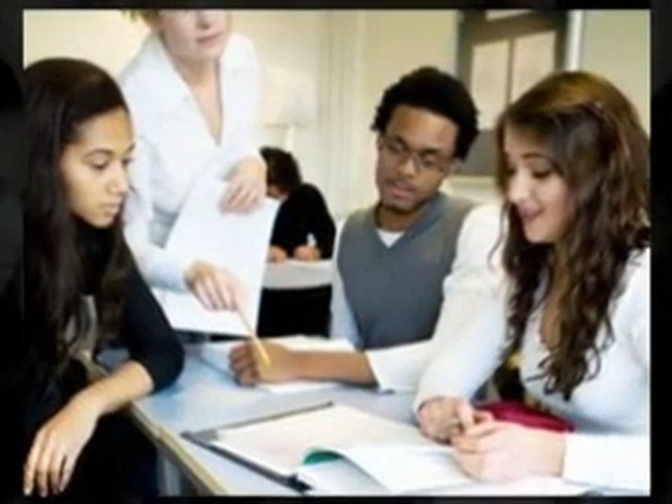 Choosing the right college|Help Paying for College